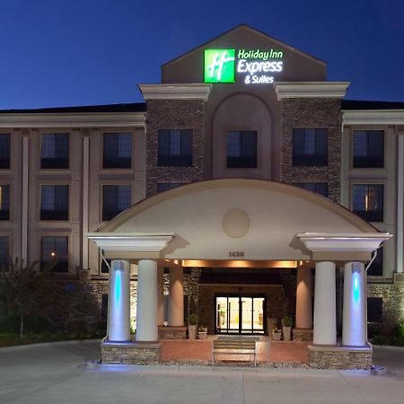 Holiday Inn Express Hotel & Suites Fort Collins By Ihg Exteriör bild