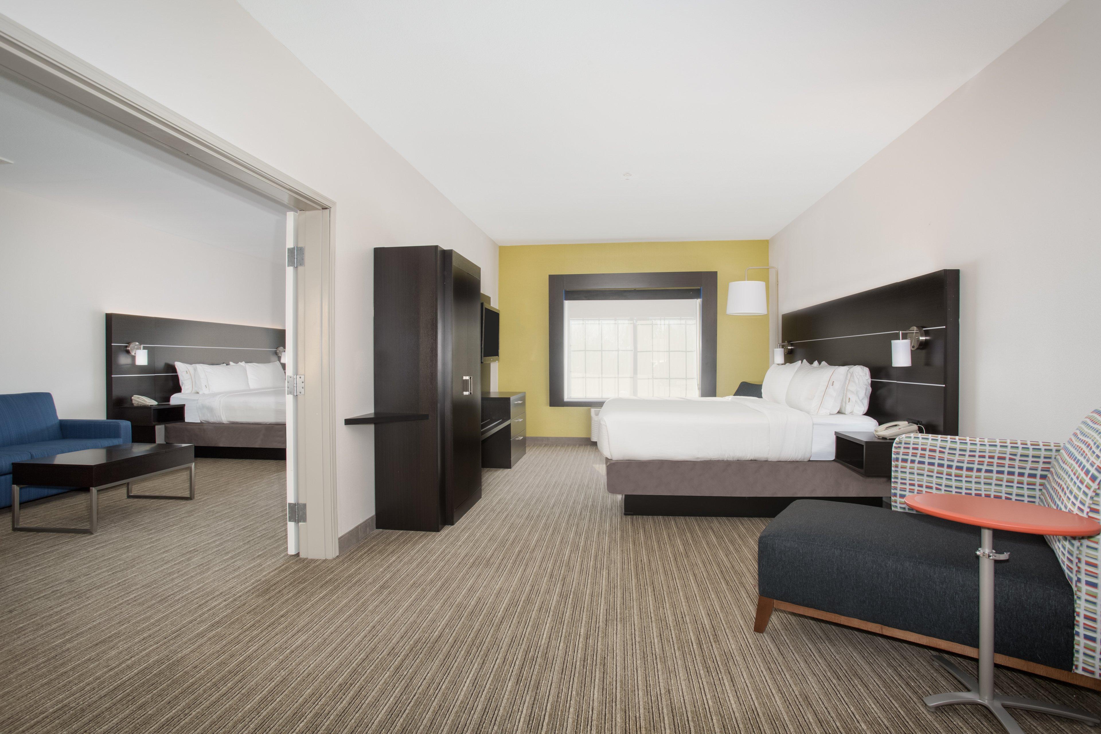 Holiday Inn Express Hotel & Suites Fort Collins By Ihg Exteriör bild