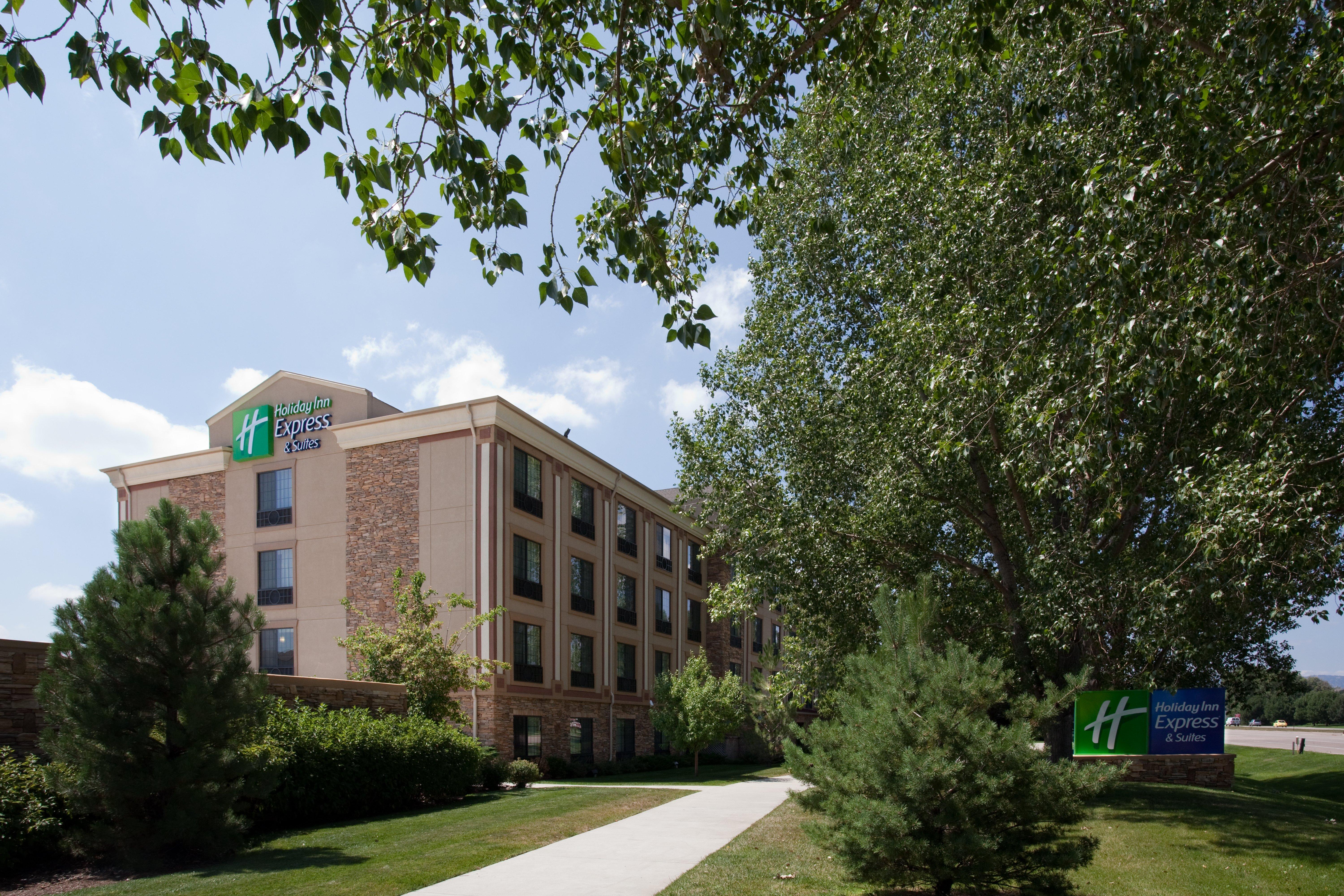 Holiday Inn Express Hotel & Suites Fort Collins By Ihg Exteriör bild