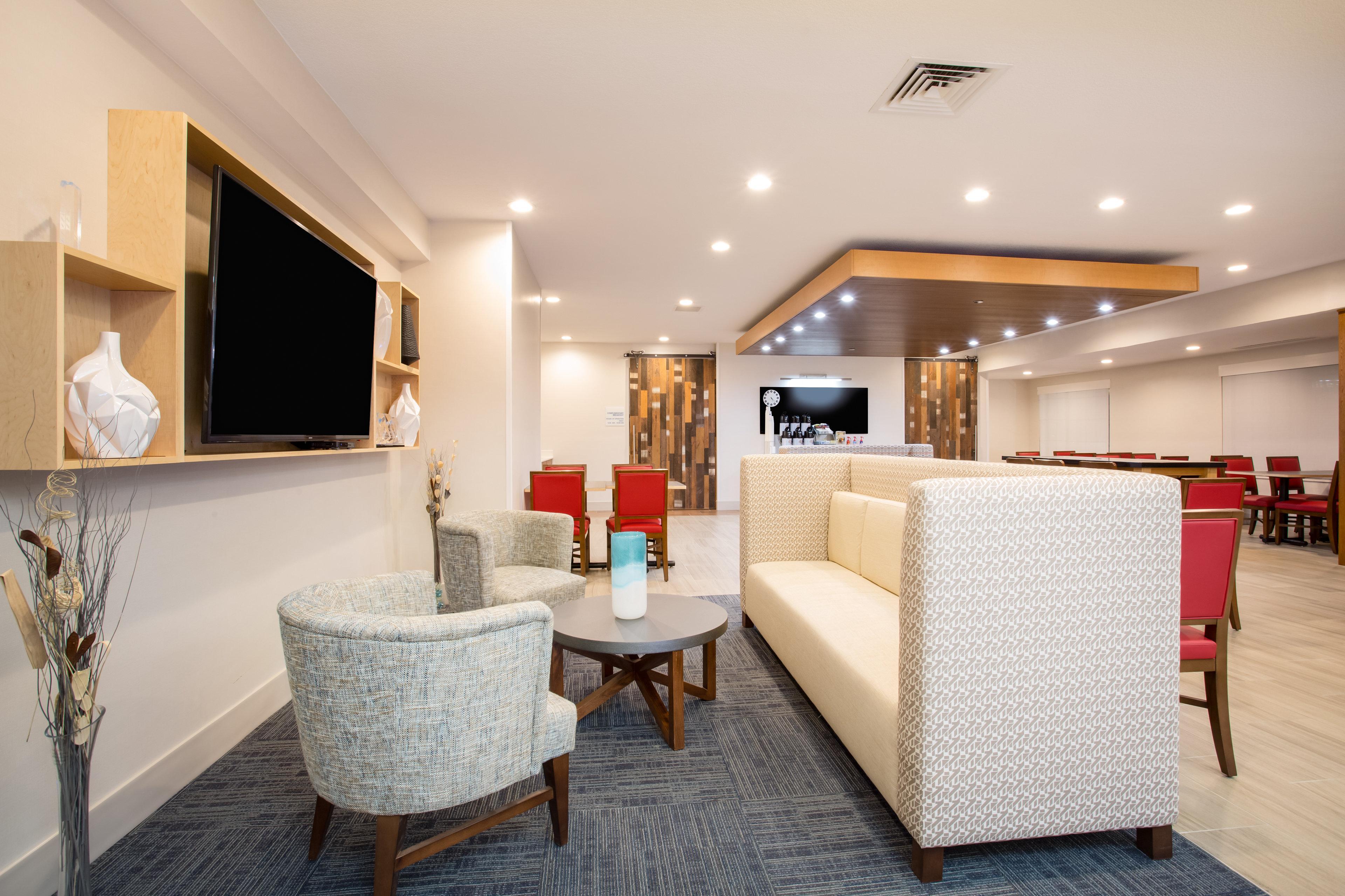 Holiday Inn Express Hotel & Suites Fort Collins By Ihg Exteriör bild