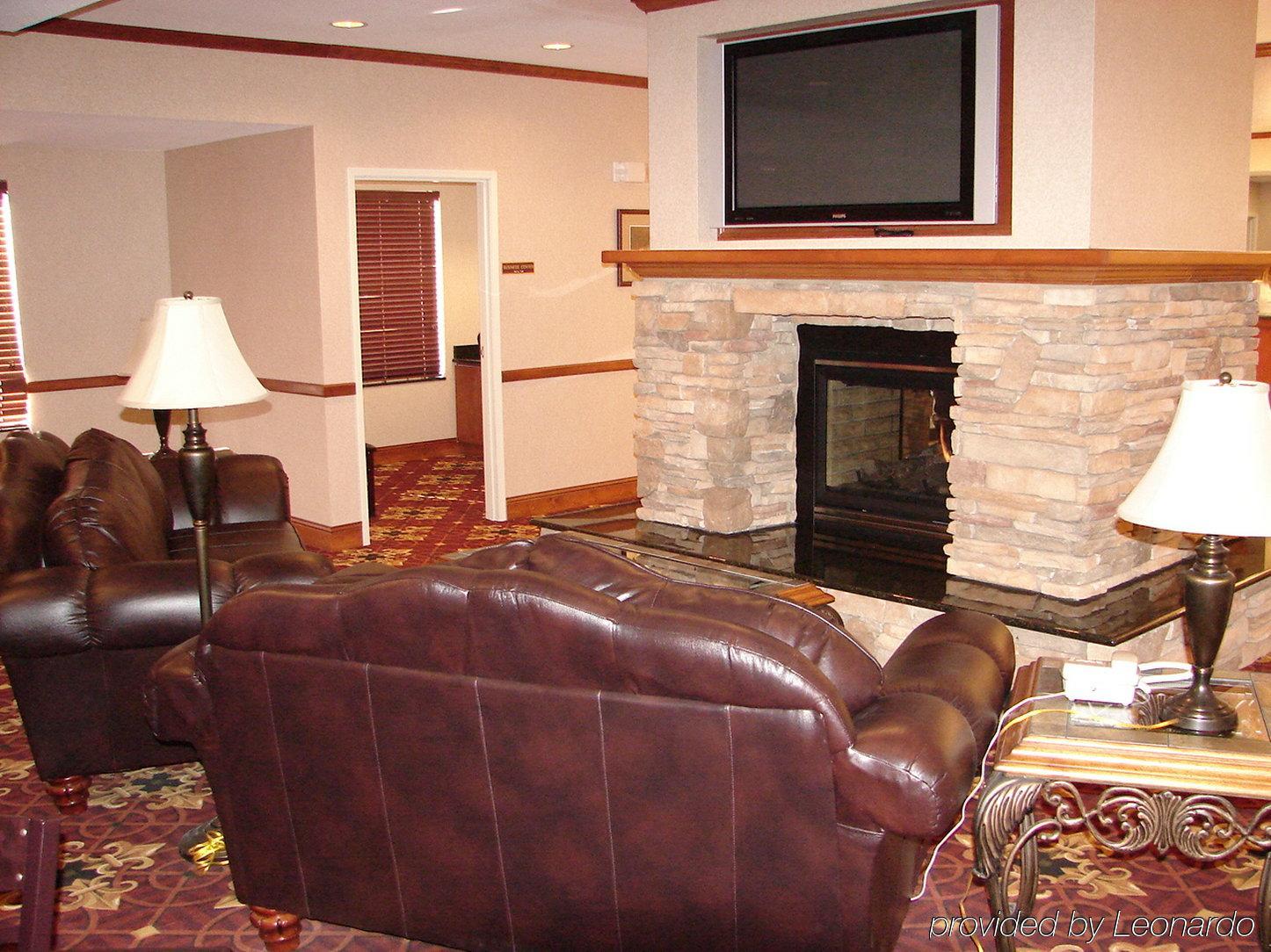 Holiday Inn Express Hotel & Suites Fort Collins By Ihg Inreriör bild